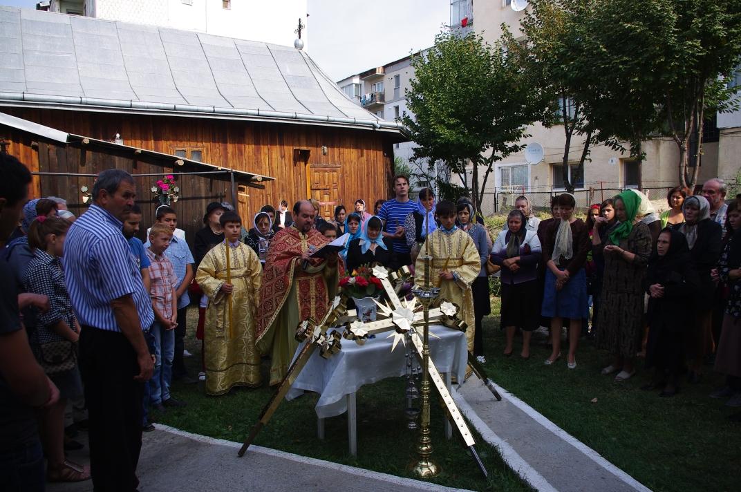 Slujba de sfintire a crucilor