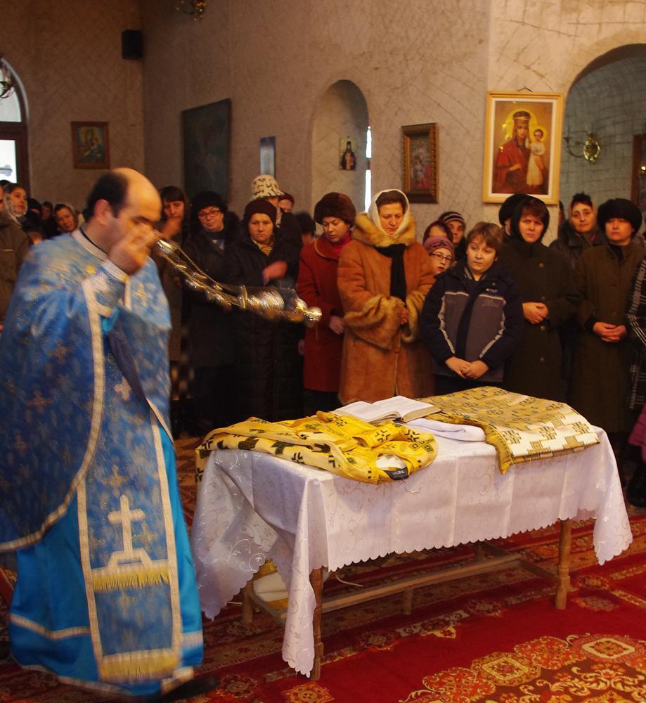 Sfinţirea veşmintelor pentru Sfânta Masă