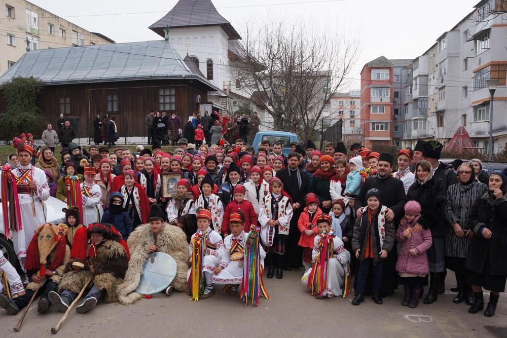 28 Decembrie 2014 - Datini si Obiceiuri de iarnă